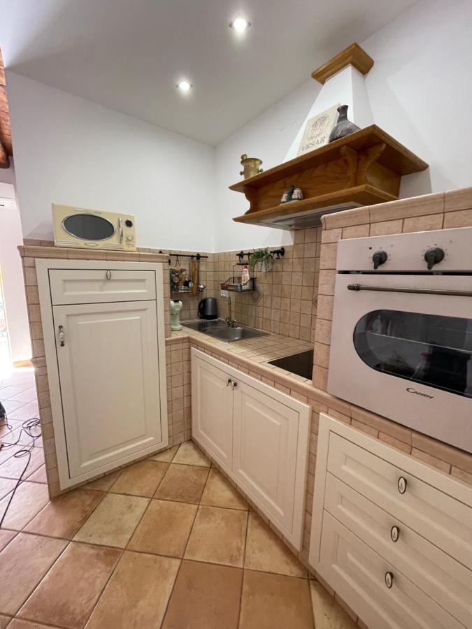 Studio Apartment Ana Orsera Esterno foto